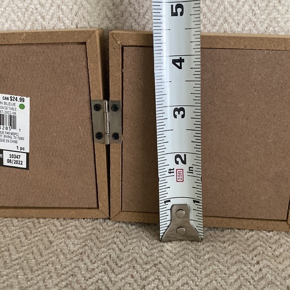 ❤️3 for $15! ❤️ Bathroom decoration, four blue and white tiles in frames. - Picture 12 of 12